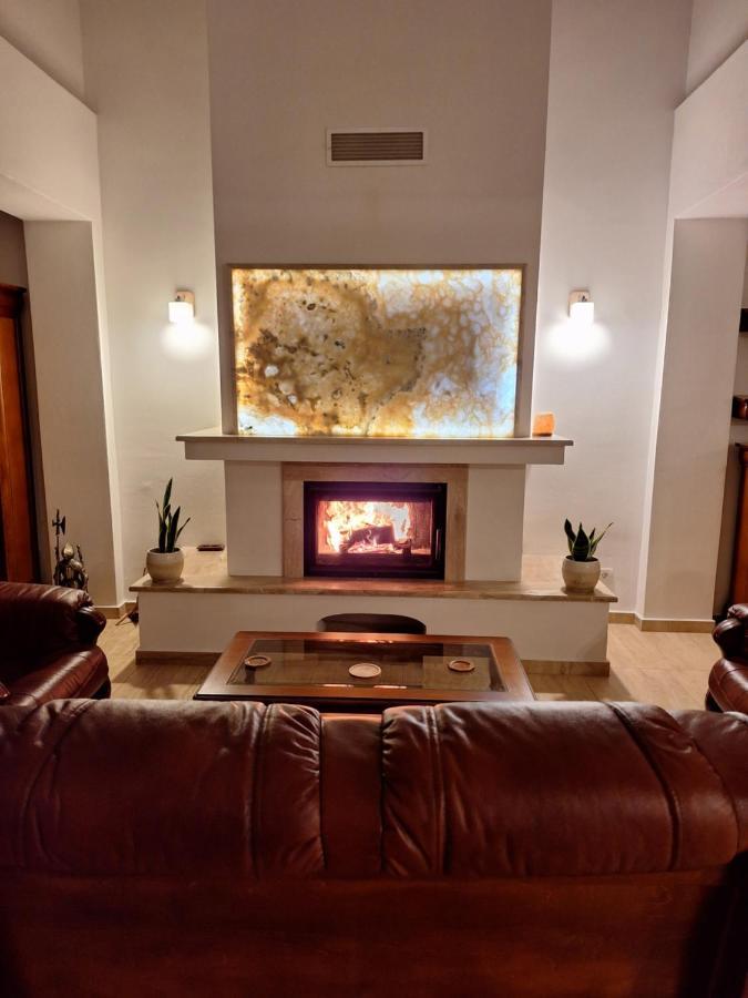 Trend Bed and Breakfast Arad Buitenkant foto