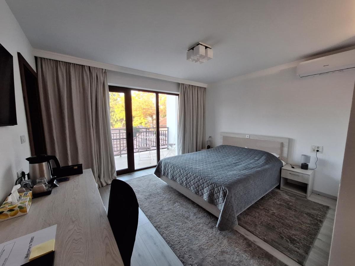 Trend Bed and Breakfast Arad Buitenkant foto