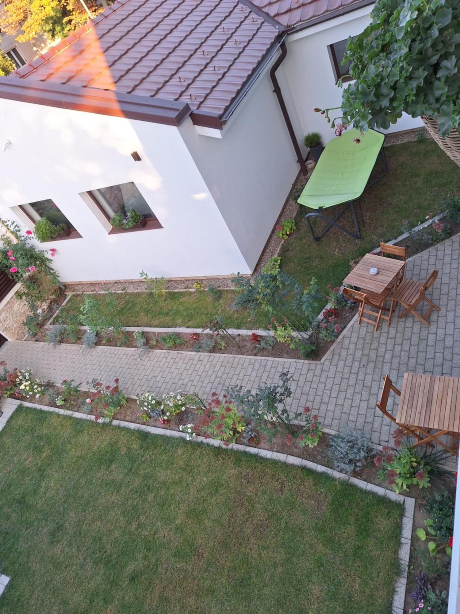 Trend Bed and Breakfast Arad Buitenkant foto